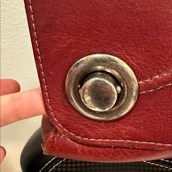 Raya Rimanchik Red Backpack - Picture 7 of 10